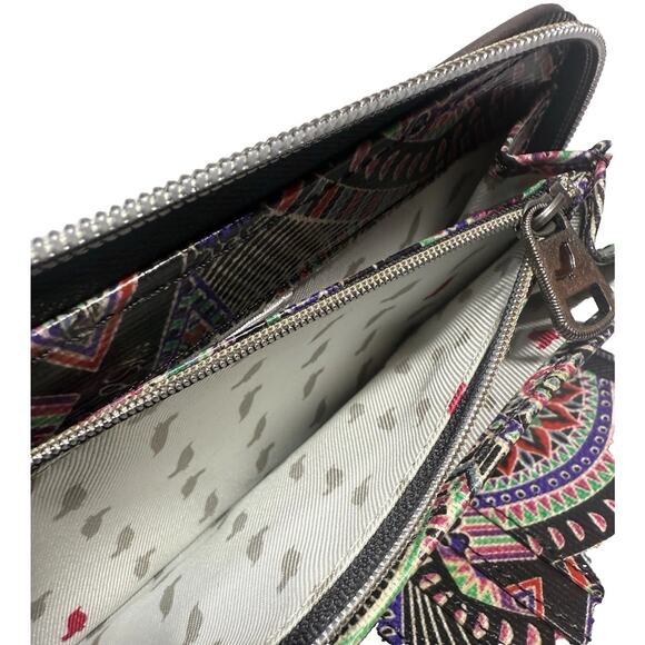 Sakroots Wallet  Zip Around Artist Circle Black Multi Color Llama Mandala NWOT - Picture 11 of 14